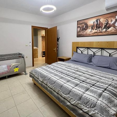 Apartment In Skanderbeg Square - Tirana Center 2 Eksteriør billede