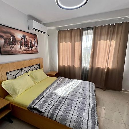 Apartment In Skanderbeg Square - Tirana Center 2 Eksteriør billede
