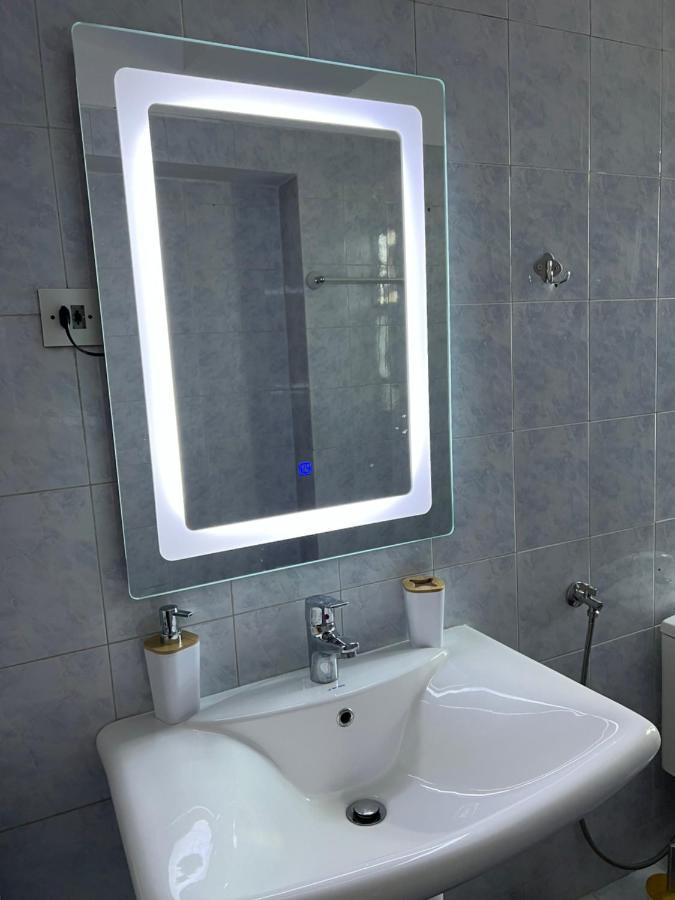 Apartment In Skanderbeg Square - Tirana Center 2 Eksteriør billede