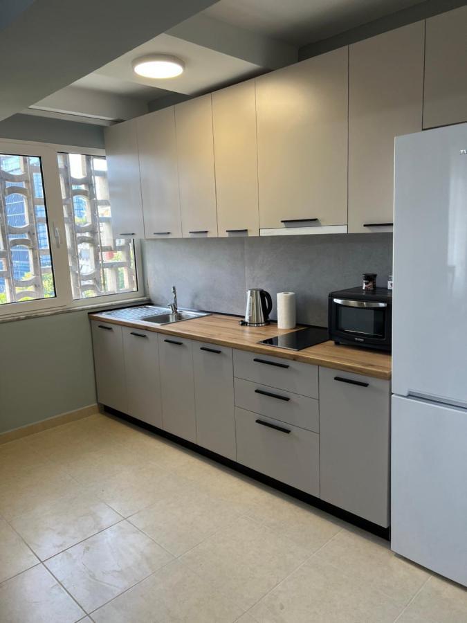 Apartment In Skanderbeg Square - Tirana Center 2 Eksteriør billede