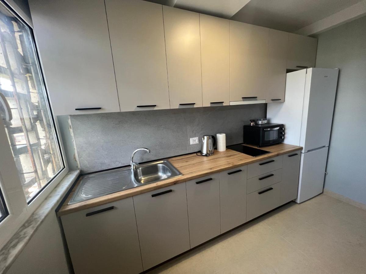 Apartment In Skanderbeg Square - Tirana Center 2 Eksteriør billede