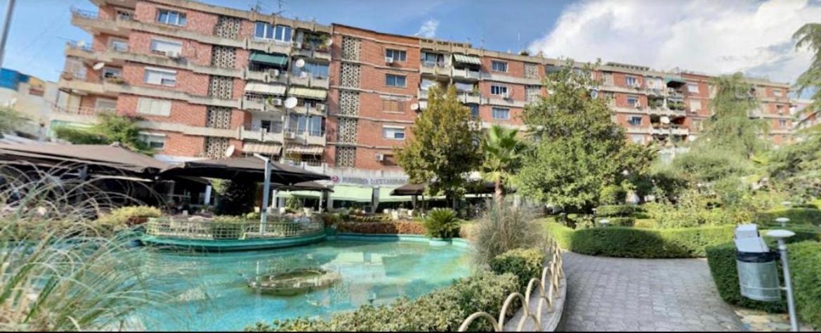 Apartment In Skanderbeg Square - Tirana Center 2 Eksteriør billede