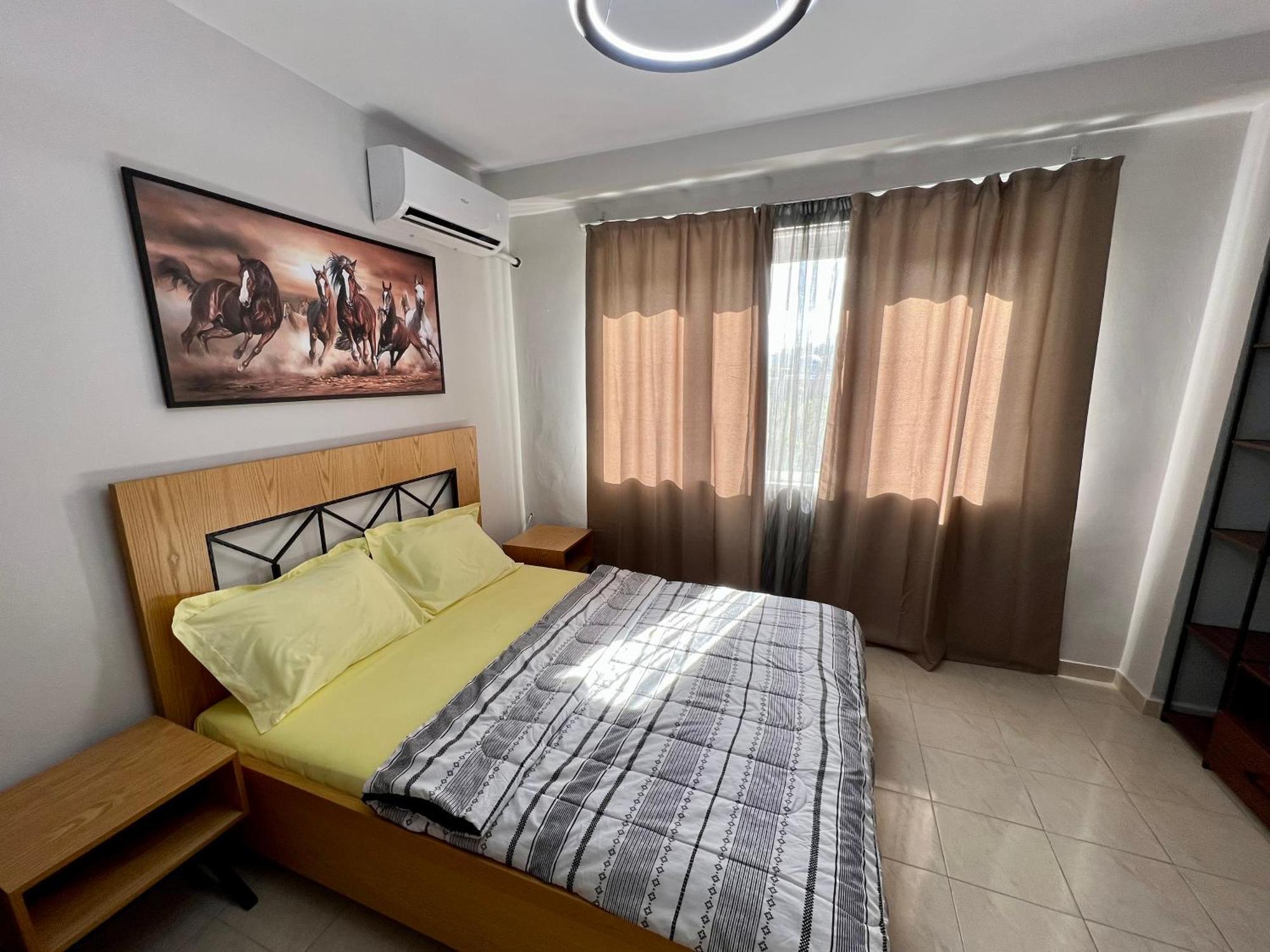 Apartment In Skanderbeg Square - Tirana Center 2 Eksteriør billede