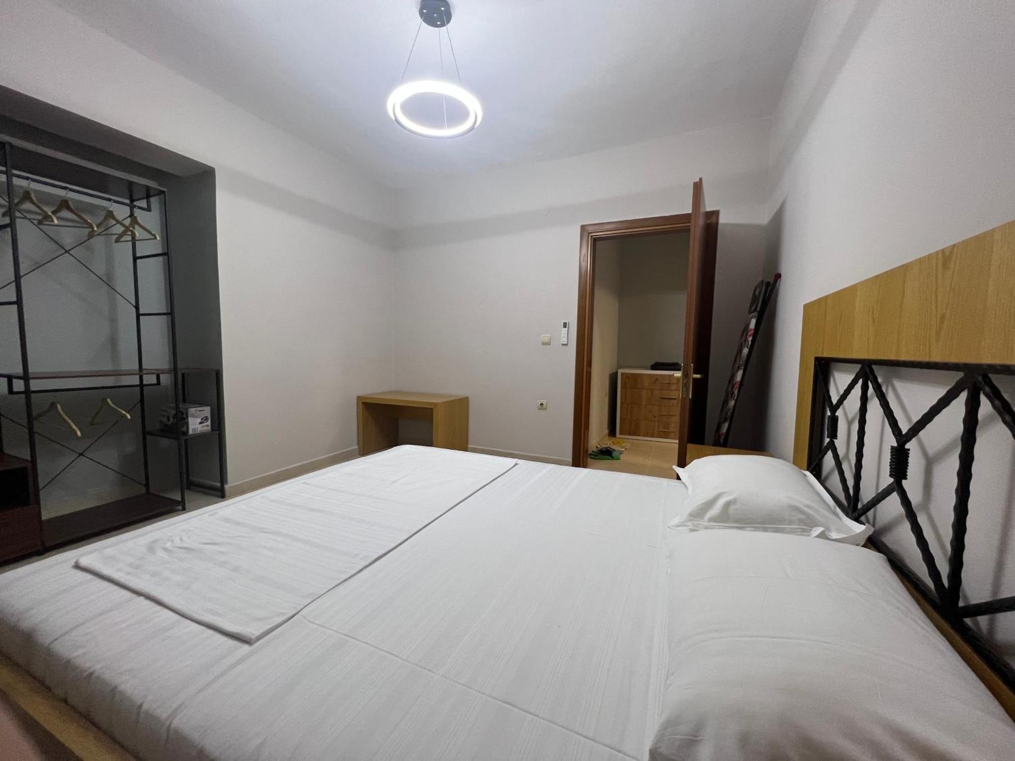 Apartment In Skanderbeg Square - Tirana Center 2 Eksteriør billede