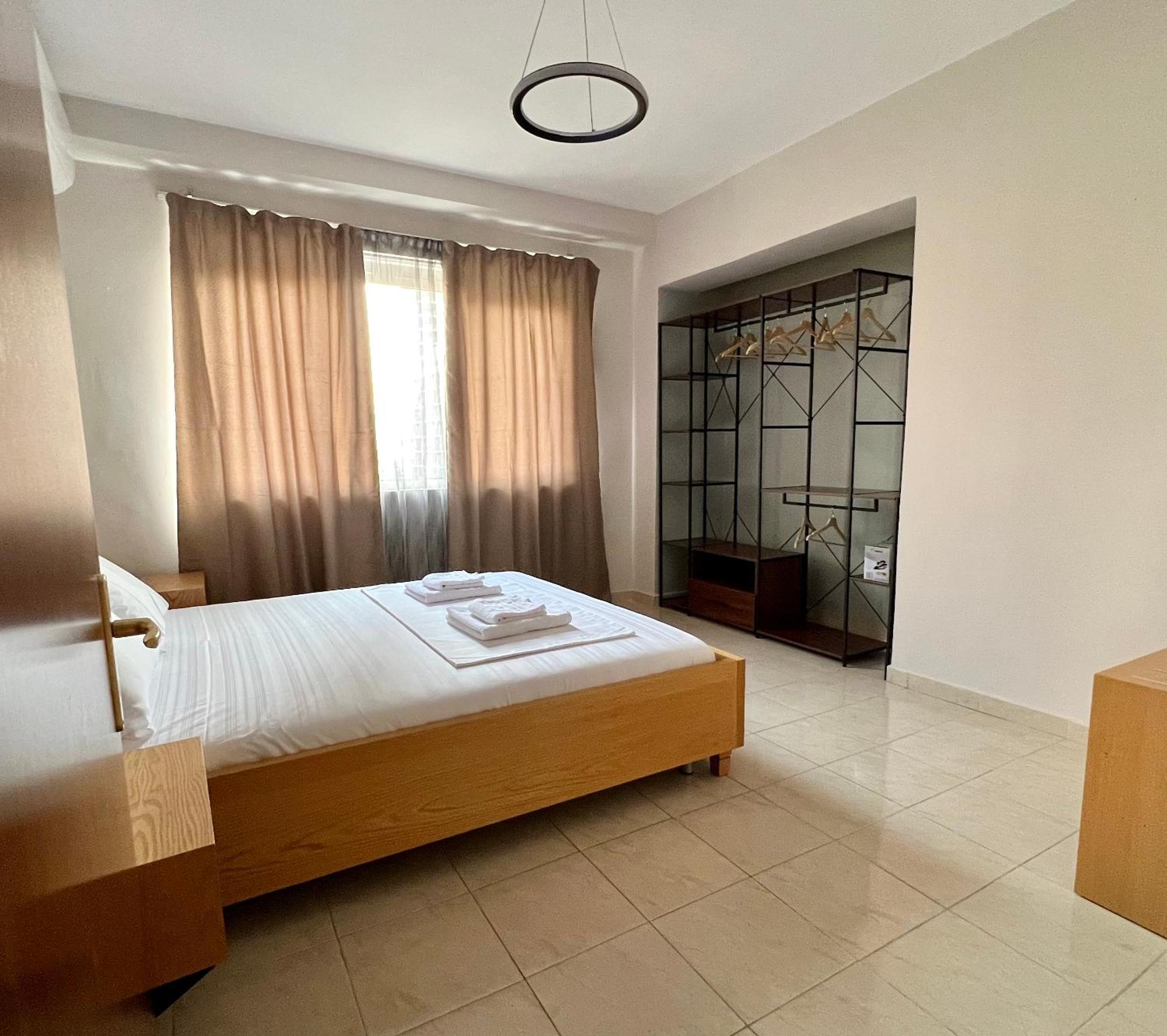Apartment In Skanderbeg Square - Tirana Center 2 Eksteriør billede