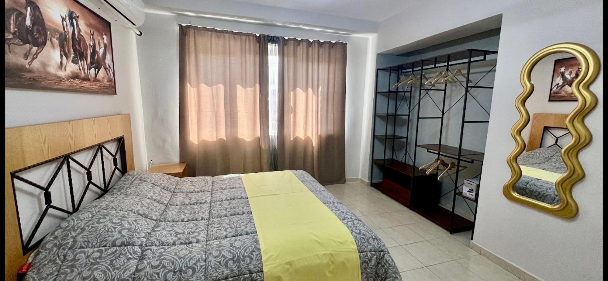 Apartment In Skanderbeg Square - Tirana Center 2 Eksteriør billede